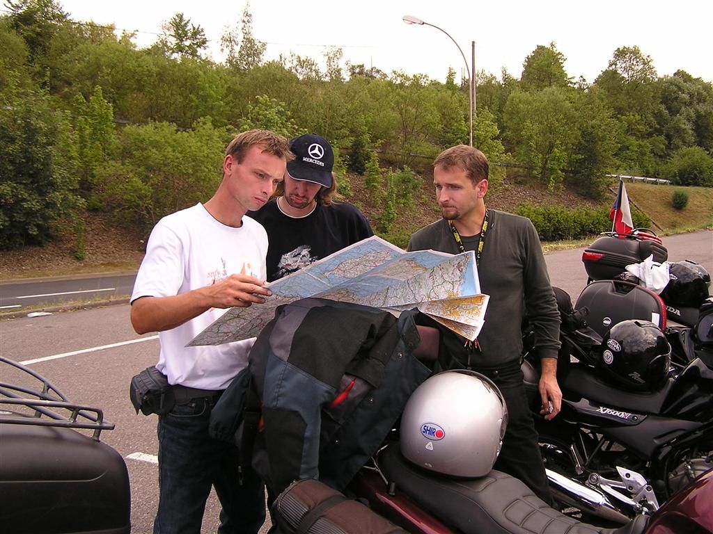 Na parkovišti u supermarketu v Bouzonville