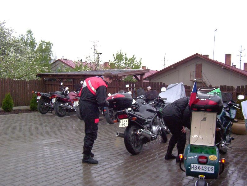 Zdenkův a Pavlův příjezd