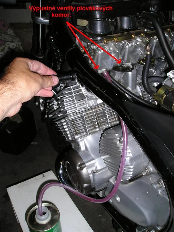 Vypouštění plovákových komor